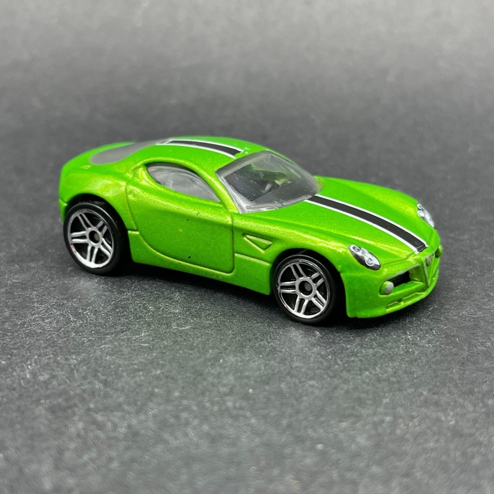 Hot Wheels Alfa Romeo 8c Competizione Green‎ Car Vehicle Diecast 1/64 Scale